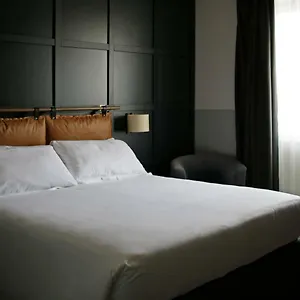 C-hotels Club House מלון